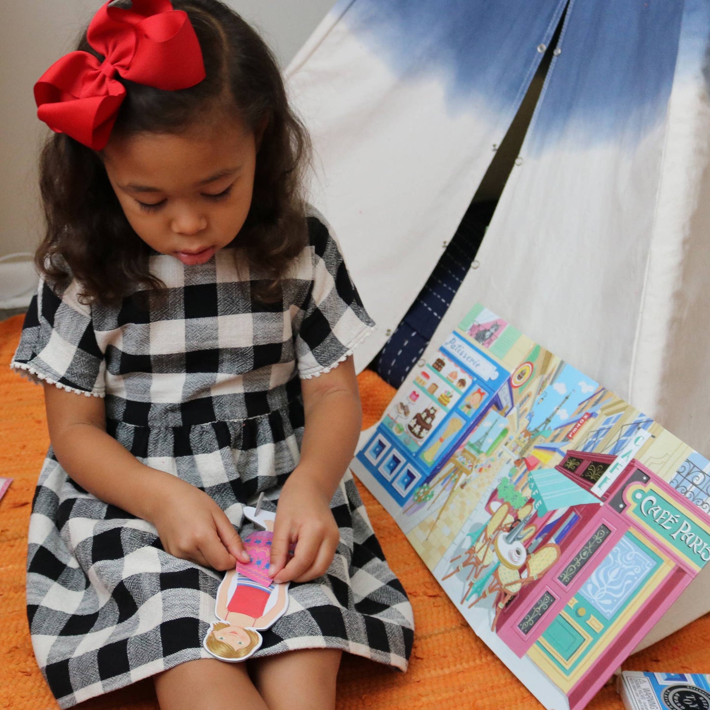 Baker & Painter Paper Doll Set A Day in Paris | eeBoo