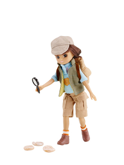 Lottie Dolls Fossil Hunter doll outfit detail