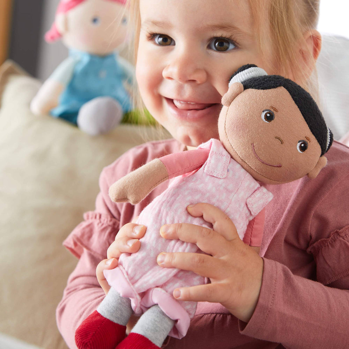 Snug Up Rumbi soft doll back view by HABA USA