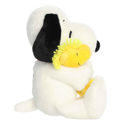 Big Hugs Snoopy and Woodstock side view by Aurora World