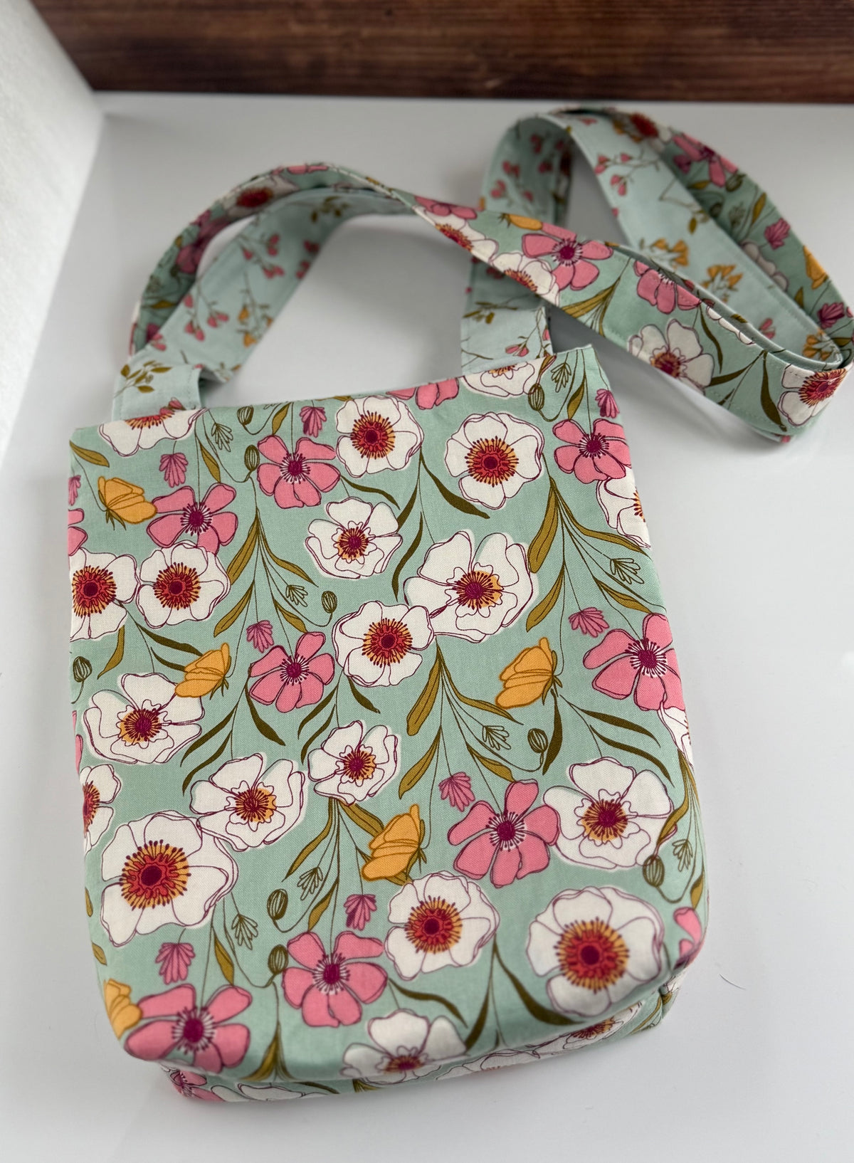 Handmade colorful shoulder bag interior