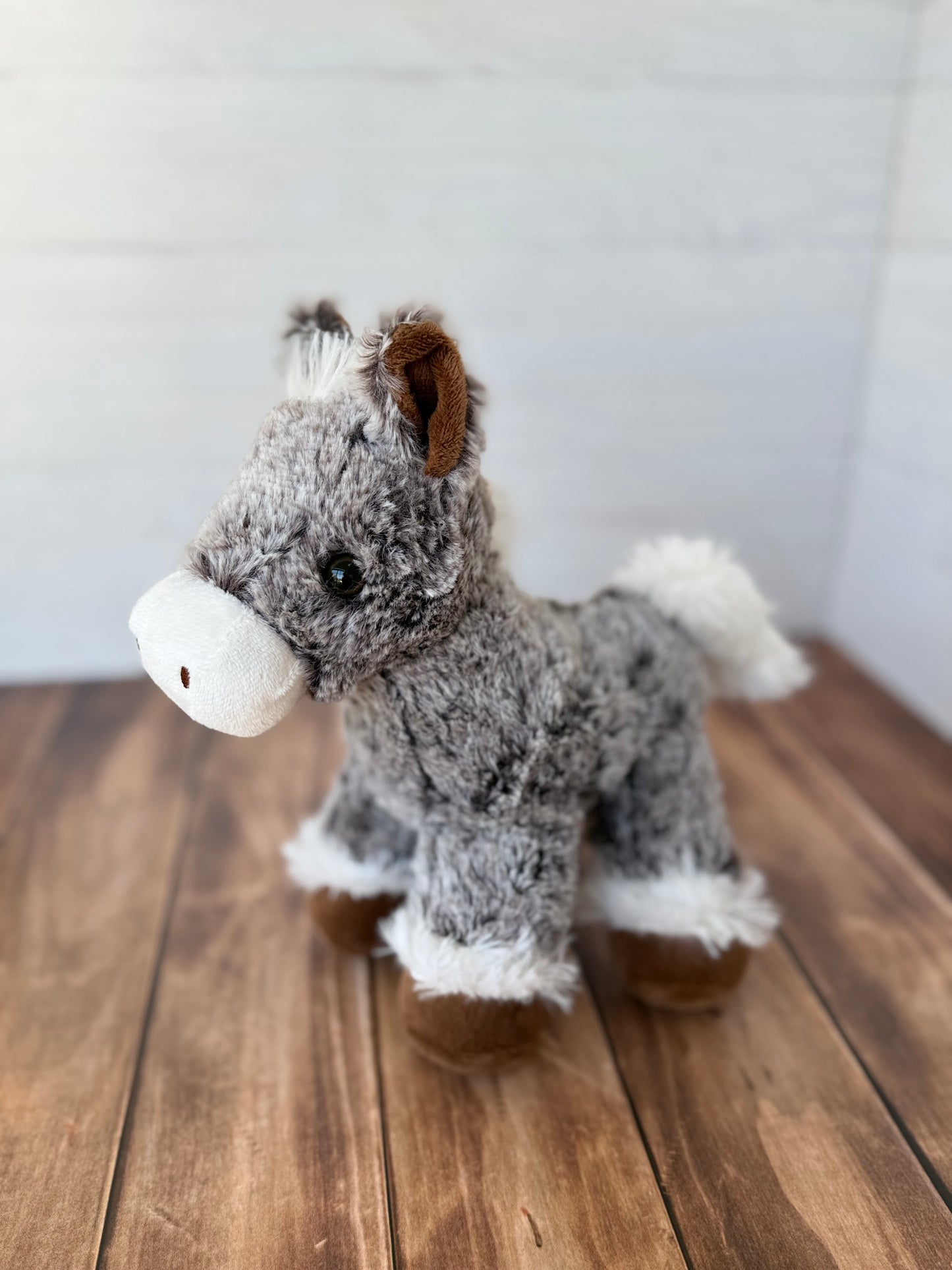 Handmade cat pattern tote with horse plush