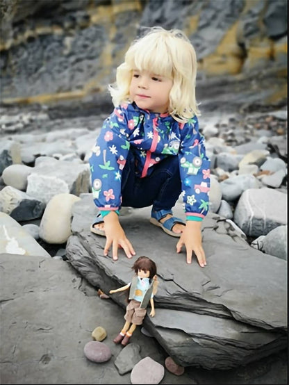Lottie Dolls Fossil Hunter doll close-up